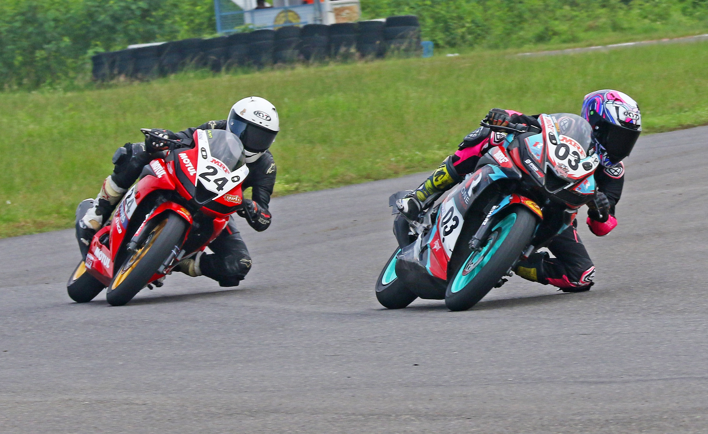 Motorcycle racing