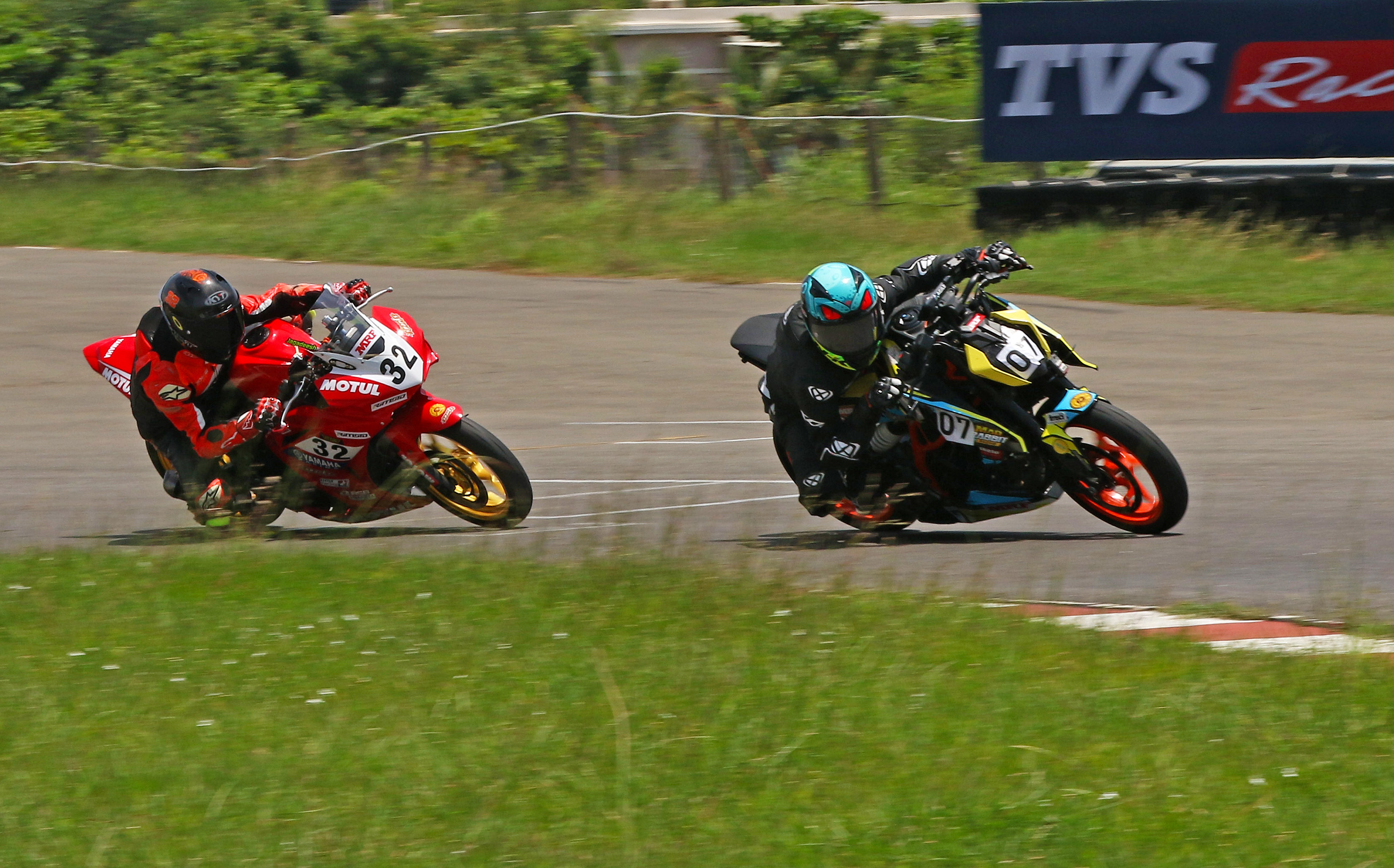 Motorcycle racing