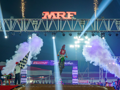 Cracking Season-opener