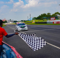 MRF MMSC FMSCI Indian National Car Racing Championship Round 2